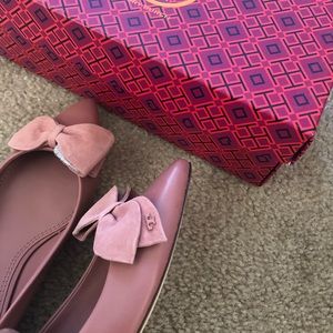 tory burch flat shoes